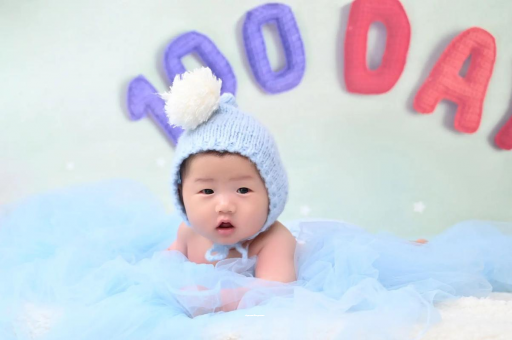 雅安宝宝睡觉老是动来动去